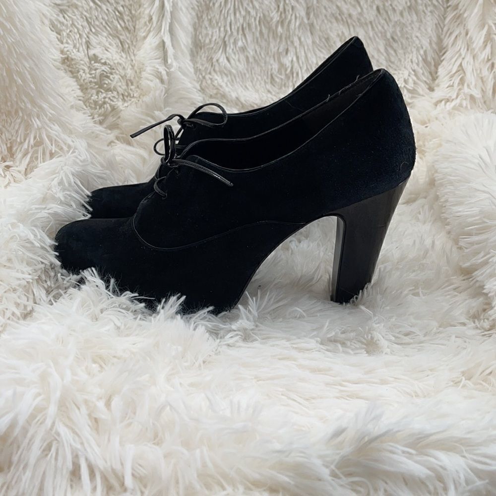 Gently worn Nine West heels 10 - Picture 4 of 7